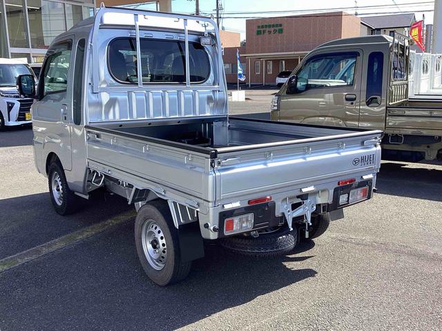 ハイゼットトラックジャンボエクストラインパネシフト（ＣＶＴ）　４ＷＤ車　プッシュスタートスイッチ　電子カードキー　前後誤発進抑制　衝突被害軽減システム　オートハイビーム　ＡＢＳ（鹿児島県）の中古車