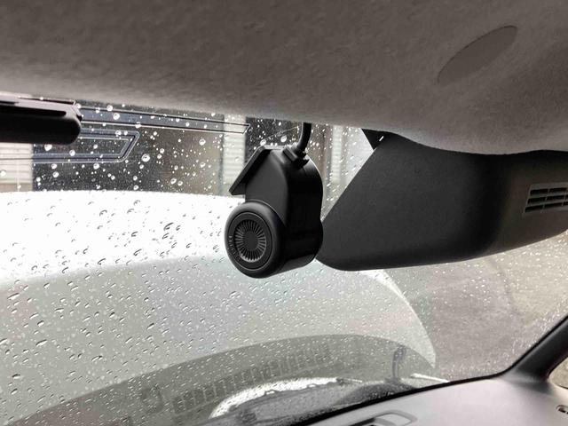 ムーヴキャンバスストライプスＧインパネシフト　プッシュスタートスイッチ　電子カードキー　電動パーキングブレーキ　衝突被害軽減　車線逸脱　オートハイビーム　両側パワースライドドア（鹿児島県）の中古車