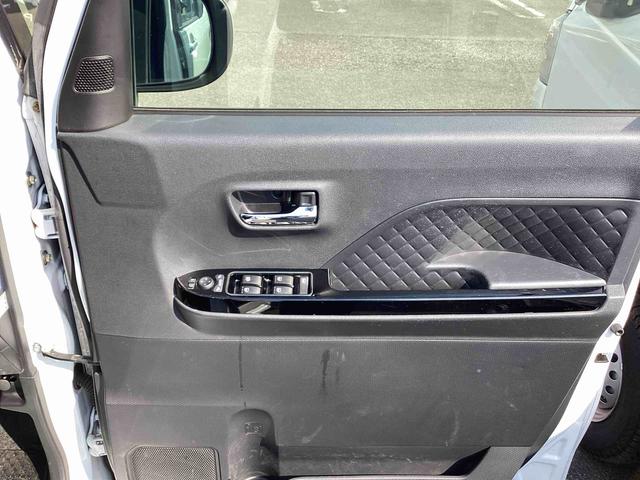 タントカスタムＲＳスタイルセレクションターボ車　インパネシフト　プッシュスタートスイッチ　電子カードキー　カーナビ　バックモニター　両側電動スライドドア　衝突軽減ブレーキ　　ＥＴＣ　オートハイビーム　レーンキープアシスト　アルミホイール（鹿児島県）の中古車