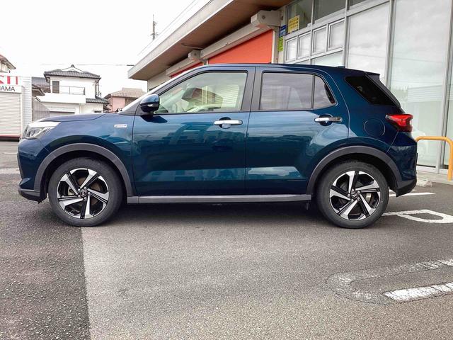 ロッキープレミアムＧ　ＨＥＶプッシュスタートスイッチ　電子カードキー　ディスプレイオーディオ　衝突被害軽減システム　レーンキープアシスト　アルミホイール　ＡＢＳ（鹿児島県）の中古車