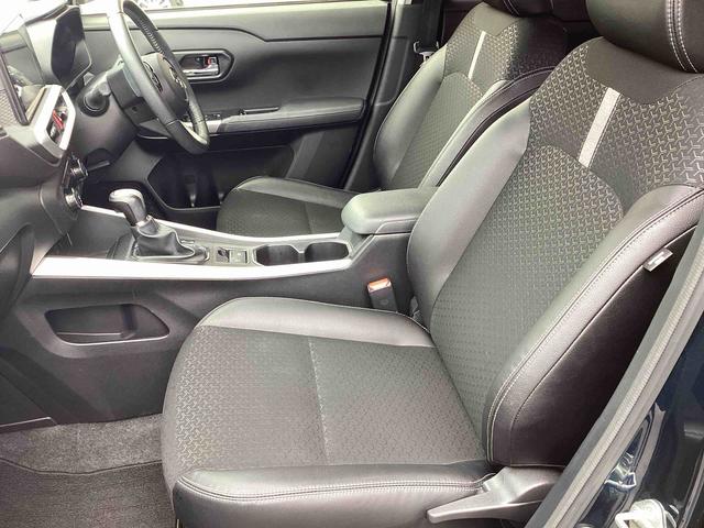 ロッキープレミアムＧ　ＨＥＶプッシュスタートスイッチ　電子カードキー　ディスプレイオーディオ　衝突被害軽減システム　レーンキープアシスト　アルミホイール　ＡＢＳ（鹿児島県）の中古車