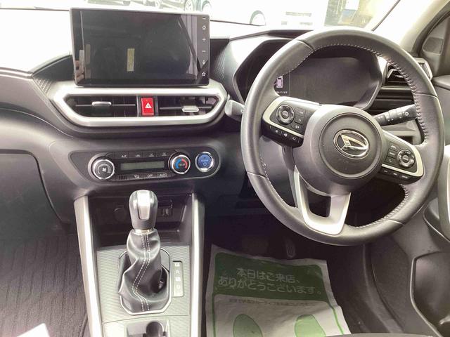 ロッキープレミアムＧ　ＨＥＶプッシュスタートスイッチ　電子カードキー　ディスプレイオーディオ　衝突被害軽減システム　レーンキープアシスト　アルミホイール　ＡＢＳ（鹿児島県）の中古車