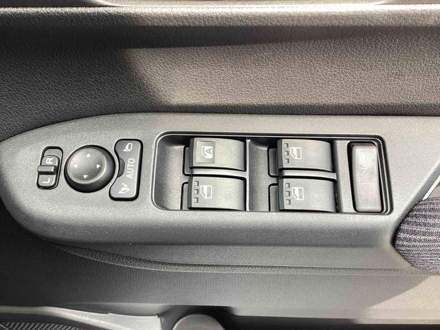 ムーヴＲＳターボ車　プッシュスタートスイッチ　電子カードキー　電動パーキングブレーキ両側電動スライドドア　レーンキープアシスト　オートハイビーム　アルミホイール　ＡＢＳ　ドラレコ（鹿児島県）の中古車