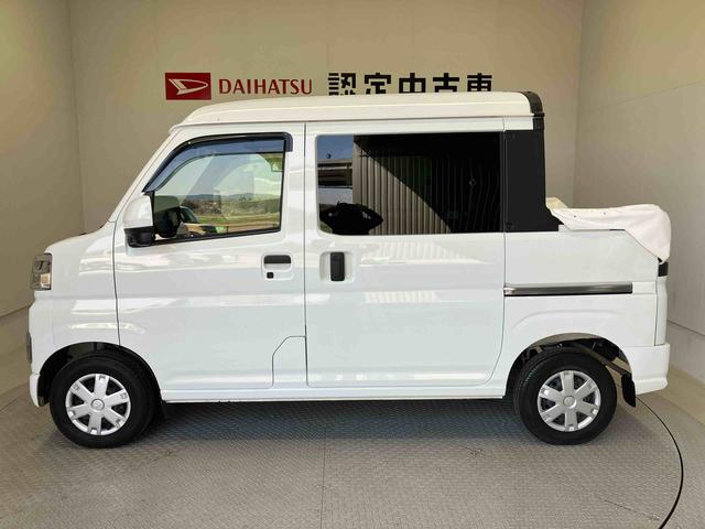 ハイゼットカーゴデッキバンＧスマートアシスト搭載　バックカメラ付き　後席両側電動スライドドア　オートエアコン　オートライト　キーフリー　アイドリングストップ　ＡＢＳ（熊本県）の中古車