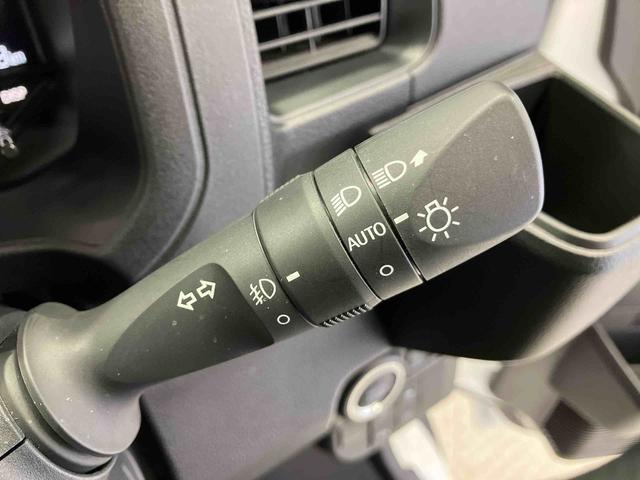 ハイゼットカーゴデッキバンＧスマートアシスト搭載　バックカメラ付き　後席両側電動スライドドア　オートエアコン　オートライト　キーフリー　アイドリングストップ　ＡＢＳ（熊本県）の中古車