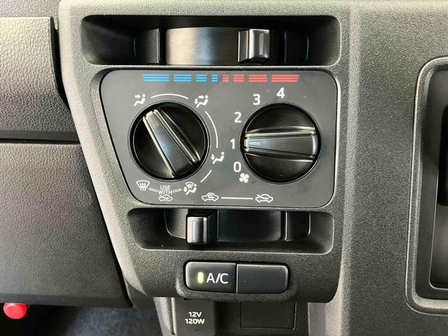 ハイゼットカーゴデッキバンＧスマートアシスト搭載　バックカメラ付き　後席両側電動スライドドア　オートエアコン　オートライト　キーフリー　アイドリングストップ　ＡＢＳ（熊本県）の中古車