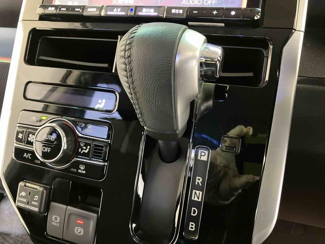 トールカスタムＧ　ターボスマートアシスト搭載　後席両側電動スライドドア　パノラマモニター対応　オートエアコン　オートライト　キーフリー　アイドリングストップ　ＡＢＳ　電動ドアミラー（熊本県）の中古車