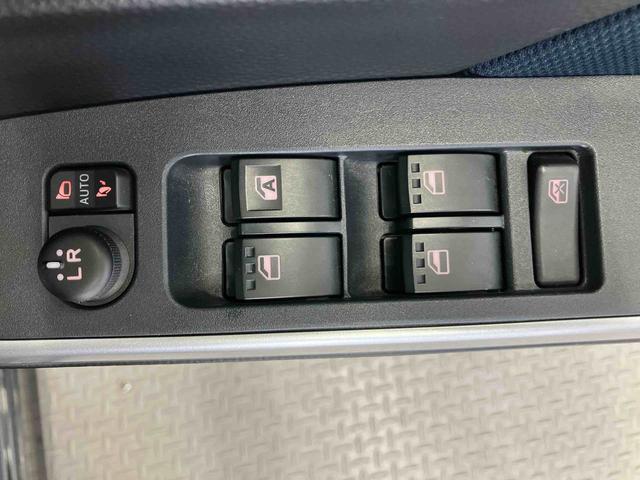 トールカスタムＧ　ターボスマートアシスト搭載　後席両側電動スライドドア　パノラマモニター対応　オートエアコン　オートライト　キーフリー　アイドリングストップ　ＡＢＳ　電動ドアミラー（熊本県）の中古車