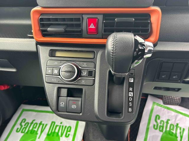 タントファンクロスターボ４ＷＤ　ターボ　インパネシフト　プッシュスタートスイッチ　カーナビ　電動パーキングブレーキ　電子カードキー　前後誤発進抑制機能　キーフリーシステム　オートマチックハイビーム　禁煙　ｂｌｕｅｔｏｏｔｈ（鹿児島県）の中古車