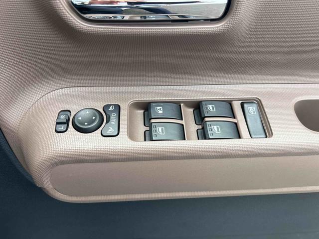 ムーヴキャンバスセオリーＧインパネシフト　プッシュスタートスイッチ　電子カードキー　電動パーキングブレーキ　ＡＢＳ　エアバッグ（鹿児島県）の中古車