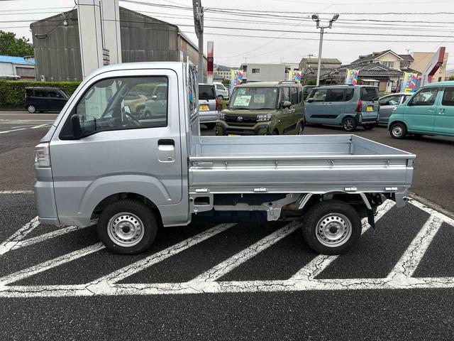ハイゼットトラックスタンダード５ＭＴ車　パートタイム４ＷＤ　衝突軽減システム　ＡＣ　パワーステアリング　ＡＢＳ　オートマチックハイビーム（鹿児島県）の中古車