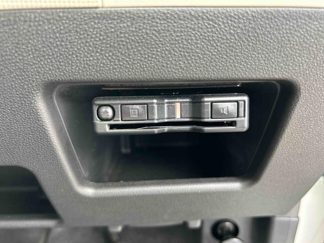 ムーヴキャンバスＧメイクアップリミテッド　ＳＡIIIインパネシフト　プッシュスタートスイッチ　電子カードキー　カーナビ　車線逸脱防止　エマージェンシーブレーキ　ＡＢＳ（鹿児島県）の中古車