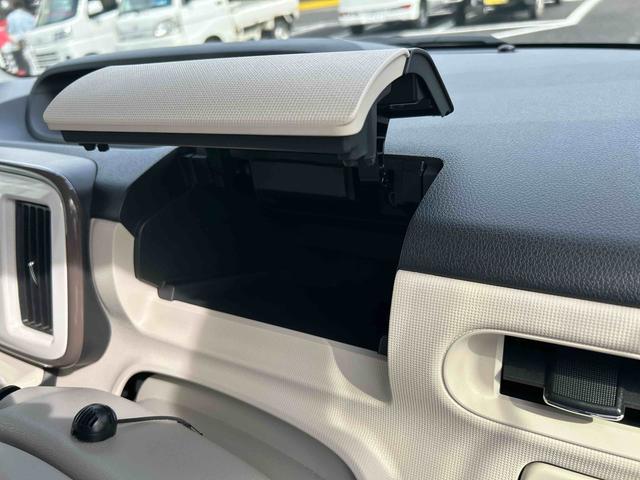 ムーヴキャンバスＧメイクアップリミテッド　ＳＡIIIインパネシフト　プッシュスタートスイッチ　電子カードキー　カーナビ　車線逸脱防止　エマージェンシーブレーキ　ＡＢＳ（鹿児島県）の中古車