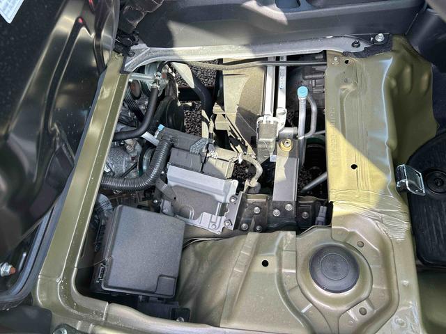 ハイゼットトラックＥＸＴパワーウィンドウ　アイドリングストップ機能　ＡＢＳ　誤発進抑制機能　エアバッグ　オートマチックハイビーム　パートタイム４ＷＤ　オートライト　レーンアシスト　スーパーデフロック　電動格納式ミラー（鹿児島県）の中古車