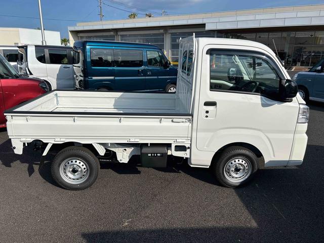 ハイゼットトラックスタンダードフロアＣＶＴ　２ＷＤ　プッシュスタートスイッチ　電子カードキー　オートライト　ＡＢＳ　レーンキープアシスト　衝突回避支援ブレーキ機能　アイドリングＳ　電格ミラー　パワーウインドウ　エアコン　パワステ（鹿児島県）の中古車
