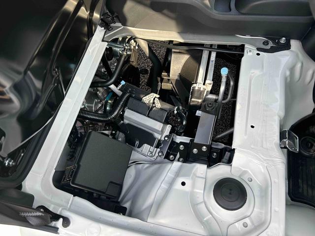 ハイゼットトラックスタンダードフロアＣＶＴ　２ＷＤ　プッシュスタートスイッチ　電子カードキー　オートライト　ＡＢＳ　レーンキープアシスト　衝突回避支援ブレーキ機能　アイドリングＳ　電格ミラー　パワーウインドウ　エアコン　パワステ（鹿児島県）の中古車
