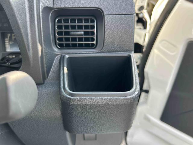 ハイゼットトラックスタンダードフロアＣＶＴ　２ＷＤ　プッシュスタートスイッチ　電子カードキー　オートライト　ＡＢＳ　レーンキープアシスト　衝突回避支援ブレーキ機能　アイドリングＳ　電格ミラー　パワーウインドウ　エアコン　パワステ（鹿児島県）の中古車