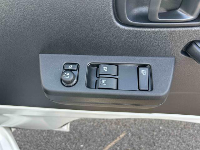 ハイゼットトラックスタンダードフロアＣＶＴ　２ＷＤ　プッシュスタートスイッチ　電子カードキー　オートライト　ＡＢＳ　レーンキープアシスト　衝突回避支援ブレーキ機能　アイドリングＳ　電格ミラー　パワーウインドウ　エアコン　パワステ（鹿児島県）の中古車