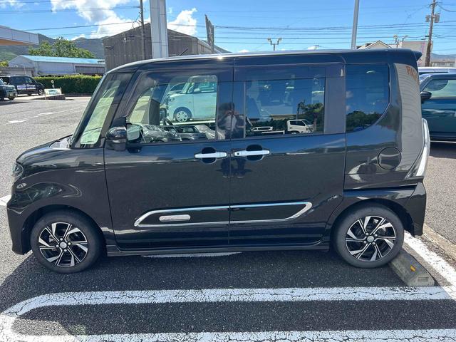 タントカスタムＸスタイルセレクションインパネシフト　プッシュスタートスイッチ　電子カードキー　衝突軽減ブレーキ　レーンキープアシスト　アルミホイール　ＡＢＳ　カーナビ　リアとサイドモニター（鹿児島県）の中古車