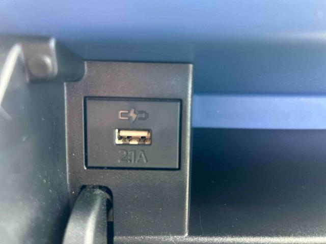 タントカスタムＸスタイルセレクションインパネシフト　プッシュスタートスイッチ　電子カードキー　衝突軽減ブレーキ　レーンキープアシスト　アルミホイール　ＡＢＳ　カーナビ　リアとサイドモニター（鹿児島県）の中古車