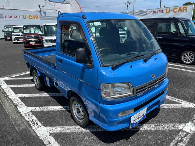 ハイゼットトラックＤＸ５ＭＴ車　ハイロー切り替え４ＷＤ車　エアコン　パワステ　荷台マット　ラジオ（鹿児島県）の中古車