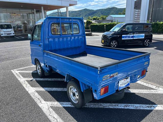 ハイゼットトラックＤＸ５ＭＴ車　ハイロー切り替え４ＷＤ車　エアコン　パワステ　荷台マット　ラジオ（鹿児島県）の中古車