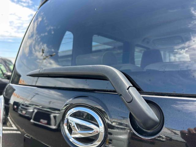 ムーヴキャンバスＸメイクアップリミテッド　ＳＡIIIインパネシフト　プッシュスタートスイッチ　電子カードキー　カーナビ　衝突防止　オートハイビーム　Ｗエアバック　レーンキープ　ＡＢＳ（鹿児島県）の中古車