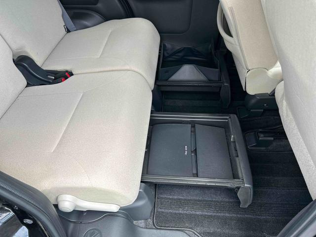 ムーヴキャンバスＸメイクアップリミテッド　ＳＡIIIインパネシフト　プッシュスタートスイッチ　電子カードキー　カーナビ　衝突防止　オートハイビーム　Ｗエアバック　レーンキープ　ＡＢＳ（鹿児島県）の中古車