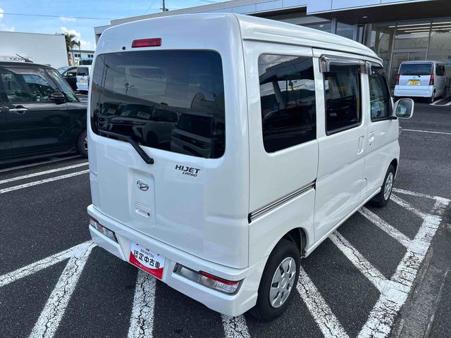 ハイゼットカーゴクルーズＳＡIII５ＭＴ車　車線逸脱警告　ＡＢＳ　オートハイビーム　ドラレコ　ＣＤプレーヤー　フォグランプ　インテリジェントクリアランスソナー　両側手動スライドドア（鹿児島県）の中古車