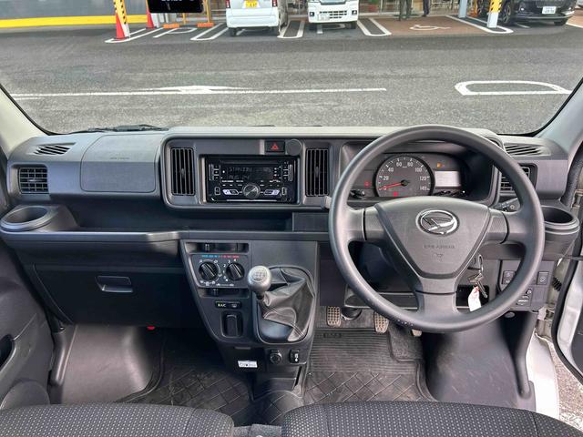 ハイゼットカーゴクルーズＳＡIII５ＭＴ車　車線逸脱警告　ＡＢＳ　オートハイビーム　ドラレコ　ＣＤプレーヤー　フォグランプ　インテリジェントクリアランスソナー　両側手動スライドドア（鹿児島県）の中古車