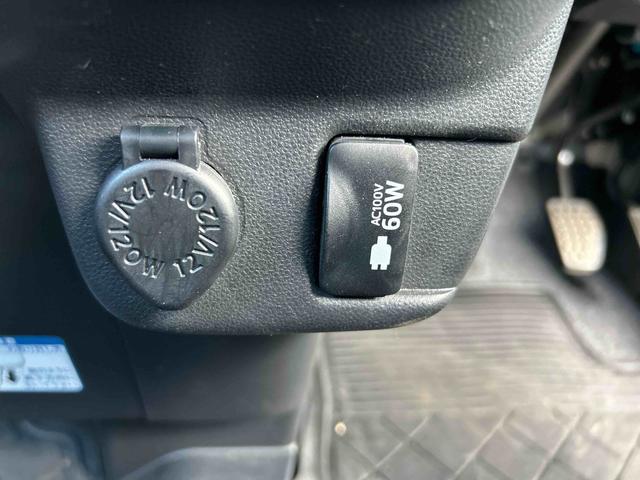 ハイゼットカーゴクルーズＳＡIII５ＭＴ車　車線逸脱警告　ＡＢＳ　オートハイビーム　ドラレコ　ＣＤプレーヤー　フォグランプ　インテリジェントクリアランスソナー　両側手動スライドドア（鹿児島県）の中古車