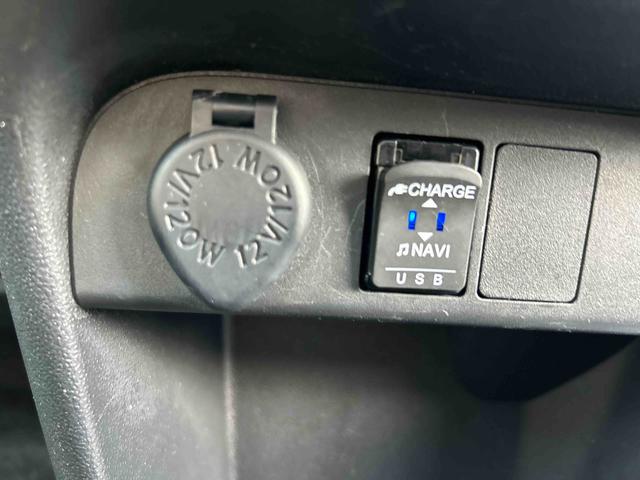 ムーヴキャンバスＸメイクアップリミテッド　ＳＡIIIインパネシフト　プッシュスタートスイッチ　電子カードキー　カーナビ　ドラレコ　ＥＴＣ　衝突防止　オートハイビーム　ＡＢＳ　レーンキープ（鹿児島県）の中古車