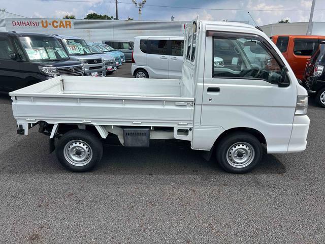 ハイゼットトラックエアコン・パワステ　スペシャル５ＭＴ車　切り替え４ＷＤ　パワーステアリング　マニュアルエアコン　作業灯（鹿児島県）の中古車