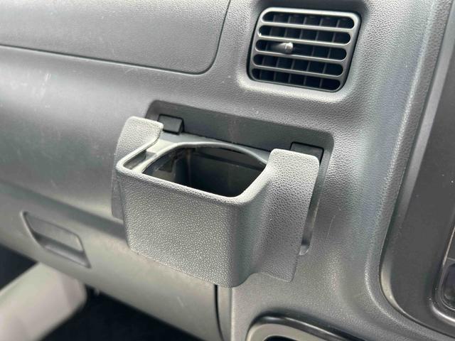 ハイゼットトラックエアコン・パワステ　スペシャル５ＭＴ車　切り替え４ＷＤ　パワーステアリング　マニュアルエアコン　作業灯（鹿児島県）の中古車
