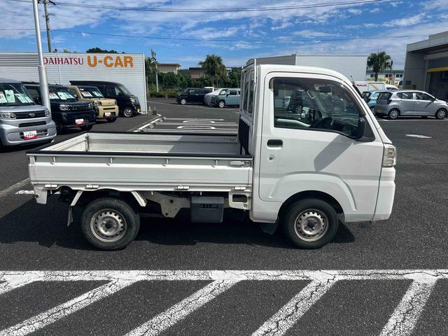 ハイゼットトラックスタンダード5速MT車 パートタイム4WD エアコン パワステ(鹿児島県)の中古車