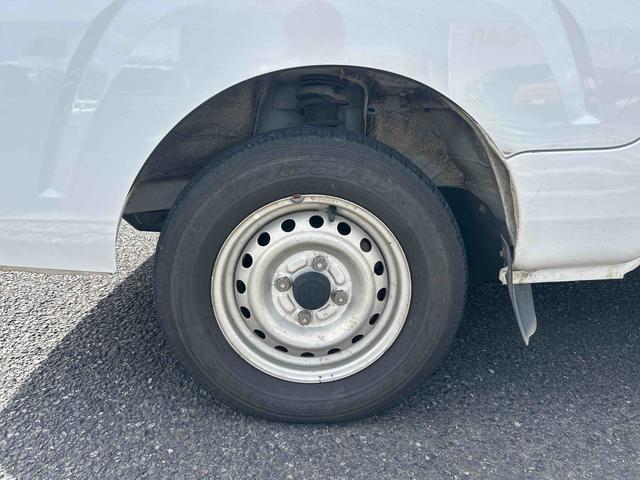 ハイゼットトラックスタンダード5速MT車 パートタイム4WD エアコン パワステ(鹿児島県)の中古車