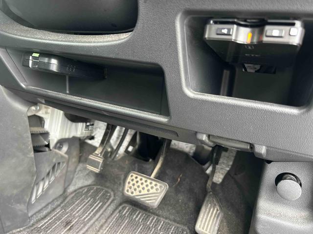 ウェイクＬ　レジャーエディションＳＡIIIインパネシフト　プッシュスタートスイッチ　電子カードキー　カーナビ　　バックモニター　衝突被害軽減ブレーキ　レーンキープアシスト（鹿児島県）の中古車