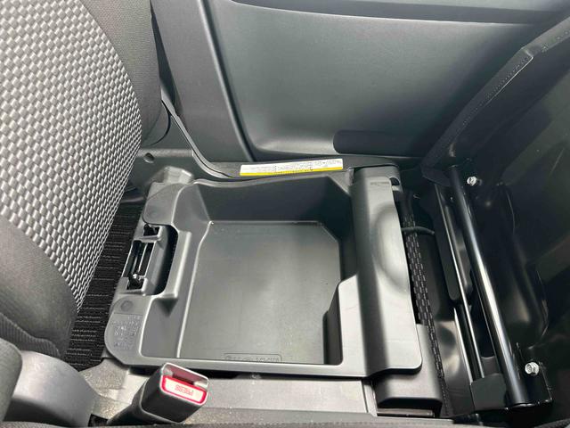 ウェイクＬ　レジャーエディションＳＡIIIインパネシフト　プッシュスタートスイッチ　電子カードキー　カーナビ　　バックモニター　衝突被害軽減ブレーキ　レーンキープアシスト（鹿児島県）の中古車
