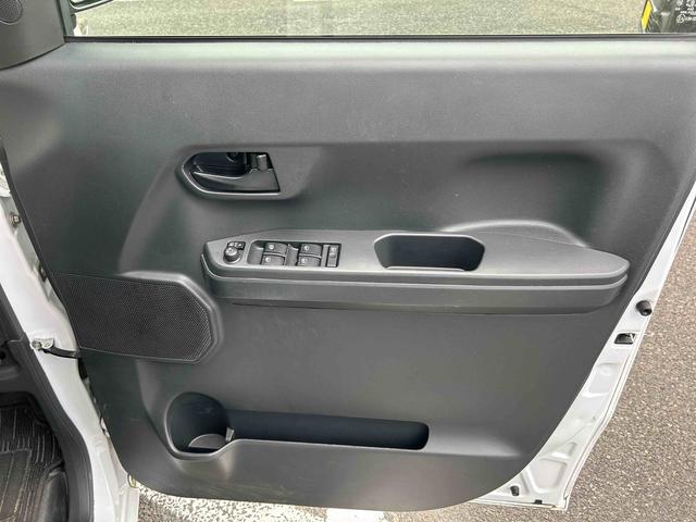 ウェイクＬ　レジャーエディションＳＡIIIインパネシフト　プッシュスタートスイッチ　電子カードキー　カーナビ　　バックモニター　衝突被害軽減ブレーキ　レーンキープアシスト（鹿児島県）の中古車