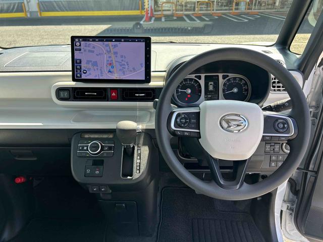 ムーヴキャンバスストライプスＧターボターボ車　インパネシフト　プッシュスタートスイッチ　電子カードキー　電動パーキングブレーキ　ＡＢＳ　レーンキープ　オートハイビーム　シートヒーター（鹿児島県）の中古車