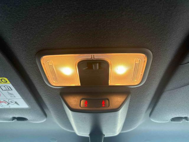 タントカスタムＸインパネシフト　プッシュスタートスイッチ　電子カードキー　カーナビ　バックモニター　衝突軽減ブレーキ　車線逸脱防止　アルミホイール　両側パワースライドドア　ＡＢＳ（鹿児島県）の中古車