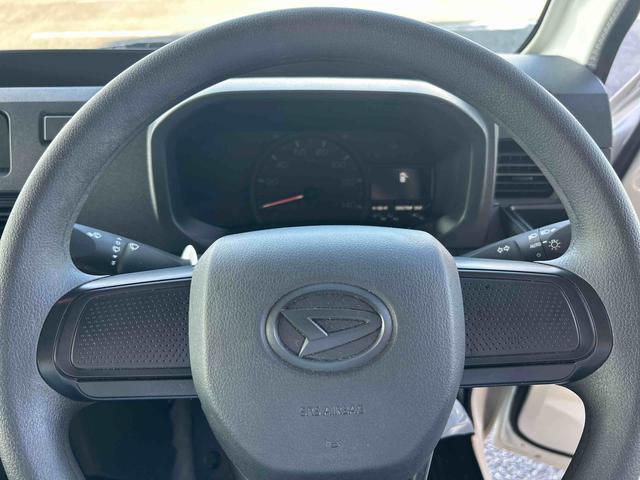 ハイゼットトラックスタンダード　農用スペシャル切替式４ＷＤ　フロアＣＶＴ　レーンキープアシスト　誤発進抑制機能　オートハイビーム　運転席エアバック　助手席エアバック　ＡＢＳ（鹿児島県）の中古車