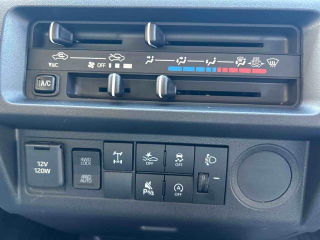 ハイゼットトラックスタンダード　農用スペシャル切替式４ＷＤ　フロアＣＶＴ　レーンキープアシスト　誤発進抑制機能　オートハイビーム　運転席エアバック　助手席エアバック　ＡＢＳ（鹿児島県）の中古車