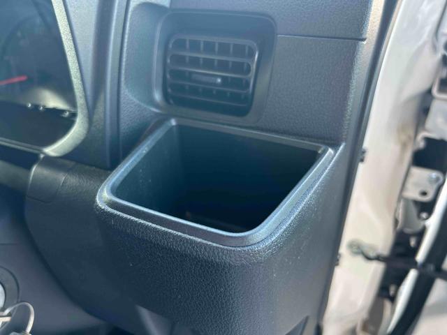 ハイゼットトラックスタンダード　農用スペシャル切替式４ＷＤ　フロアＣＶＴ　レーンキープアシスト　誤発進抑制機能　オートハイビーム　運転席エアバック　助手席エアバック　ＡＢＳ（鹿児島県）の中古車