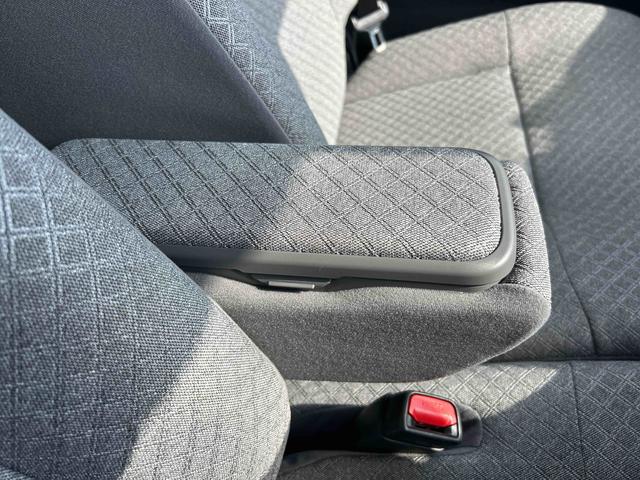 タントＸインパネシフト　プッシュスタートスイッチ　電子カードキー　電動パーキングブレーキ　片側電動両側スライドドア　車線逸脱警報　ブレーキサポート　オートハイビーム　ＡＢＳ（鹿児島県）の中古車