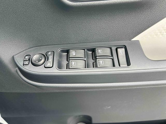 タントＸインパネシフト　プッシュスタートスイッチ　電子カードキー　電動パーキングブレーキ　片側電動両側スライドドア　車線逸脱警報　ブレーキサポート　オートハイビーム　ＡＢＳ（鹿児島県）の中古車