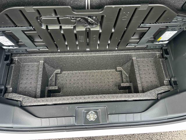 タントＸインパネシフト　プッシュスタートスイッチ　電子カードキー　電動パーキングブレーキ　片側電動両側スライドドア　車線逸脱警報　ブレーキサポート　オートハイビーム　ＡＢＳ（鹿児島県）の中古車