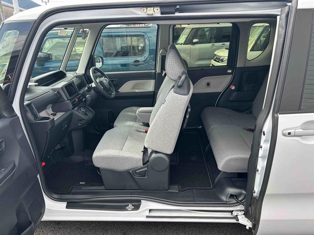 タントＸインパネシフト　プッシュスタートスイッチ　電子カードキー　電動パーキングブレーキ　片側電動両側スライドドア　車線逸脱警報　ブレーキサポート　オートハイビーム　ＡＢＳ（鹿児島県）の中古車