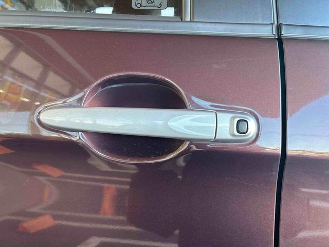 トールカスタムＧインパネシフト　プッシュスタートスイッチ　電子カードキー　電動パーキングブレーキ　両側電動スライドドア　緊急ブレーキ　アルミホイール　ＡＢＳ　ＥＴＣ車載器　ドラレコ（鹿児島県）の中古車