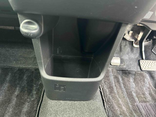 ムーヴカスタム　Ｘリミテッド　ＳＡIIIインパネシフト　プッシュスタートスイッチ　電子カードキー　車線逸脱防止　エマージェンシーブレーキ　ＡＢＳ　カーナビ　バックモニター　ＥＴＣ車載器（鹿児島県）の中古車